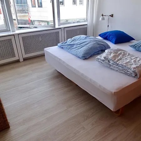 9850 Panorama Apartment *